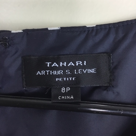 Tahari Polka Dot Sheath Dress Petite 8P Lined - Picture 6 of 8